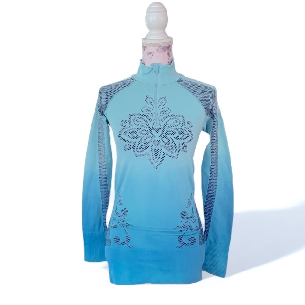 Athleta Ombre Twist Active Wear